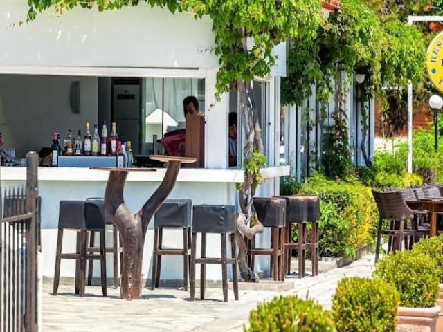 Ξενοδοχείο Xenios Dolphin 3*